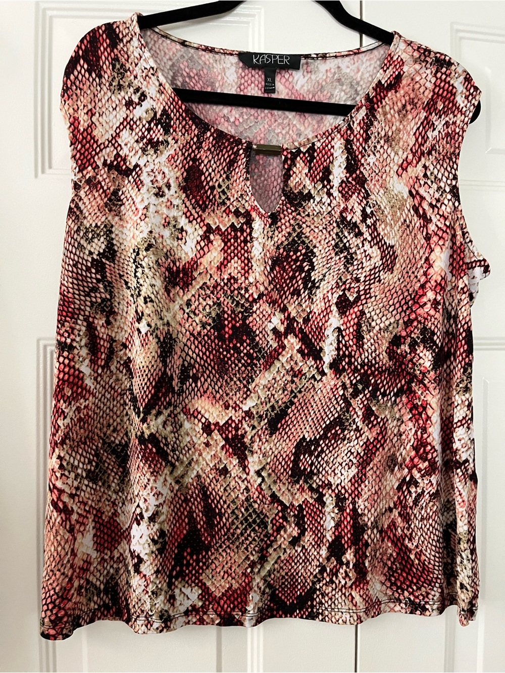 Kasper Knit Snakeskin Sleeveless Top